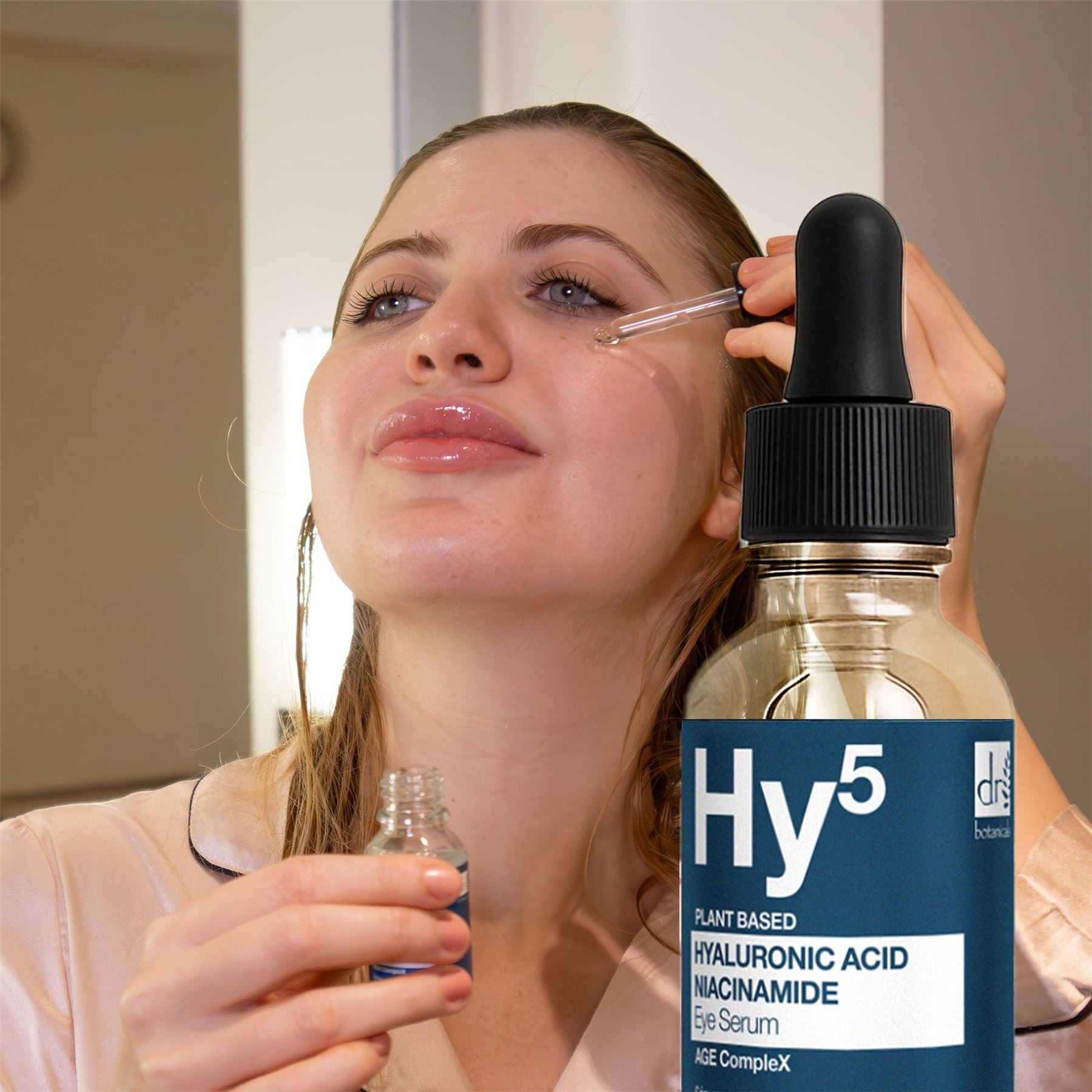 Ácido Hialurónico 5% y Niacinamida 5% Suero para Ojos 15ml